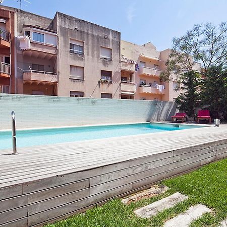My Space Emirates - Splendid Apartment With Terrace And Pool Near Park Gueell Барселона Экстерьер фото